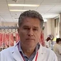 Dr. Luis Larrea